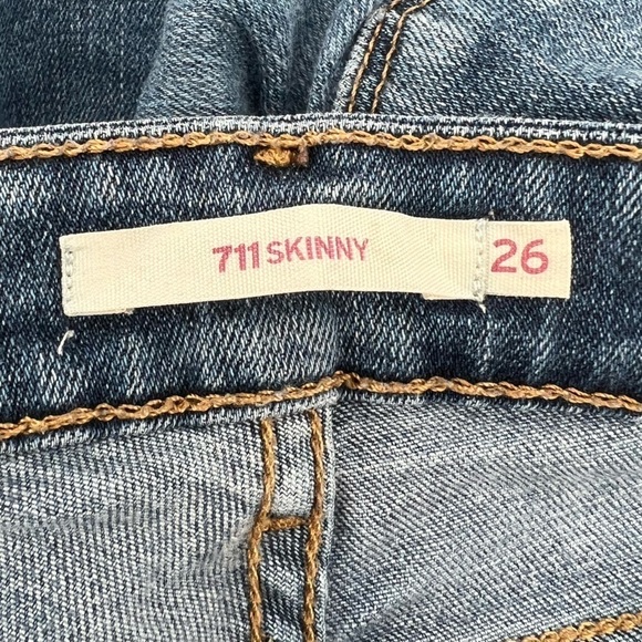 Levi’s 711 Skinny Distressed Jeans Size 26 Women’s - Picture 4 of 7